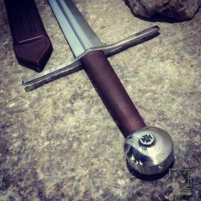 Two Handed Templar Sword